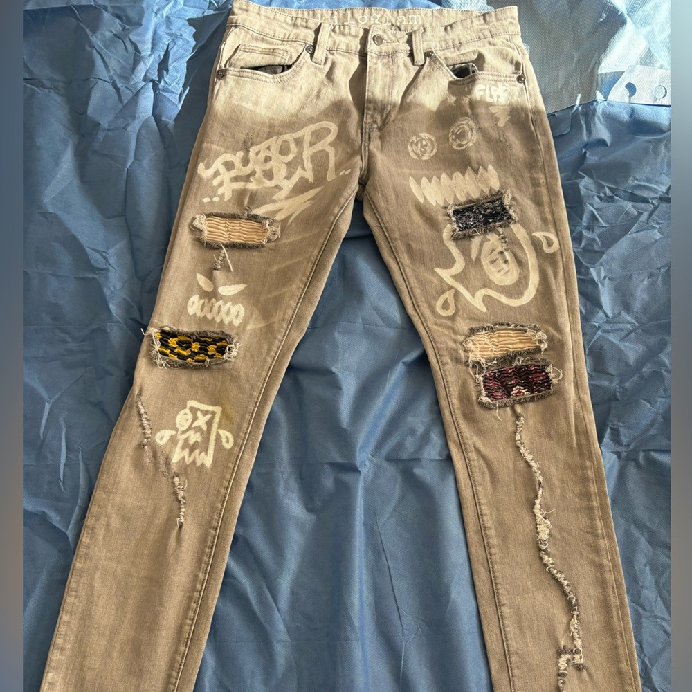 Grey stone wash skinny jeans